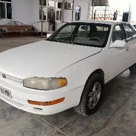 Toyota Camry 1993