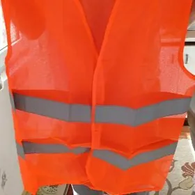 Жилет безопасности новый
