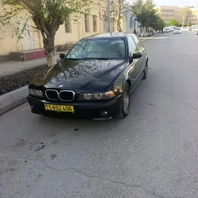 BMW 528 2003
