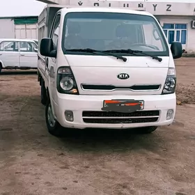 Kia Bongo 2014