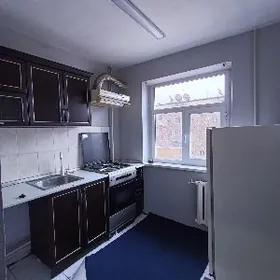 Бай базар Волют Аптек 2эт 1ком