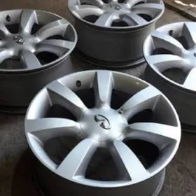 Infiniti Nissan diska