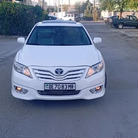 Toyota Camry 2010