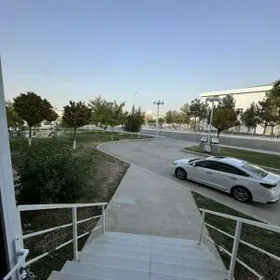 Satlyk Pomeseniya Eyesinden