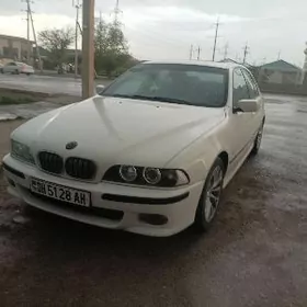 BMW E39 2002