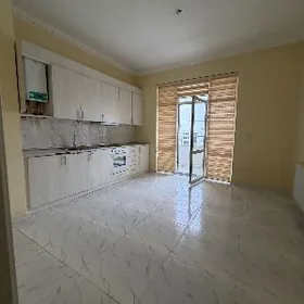 taze gurtly 4/2 etajy 4kom 110