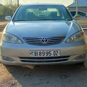 Toyota Camry 2003