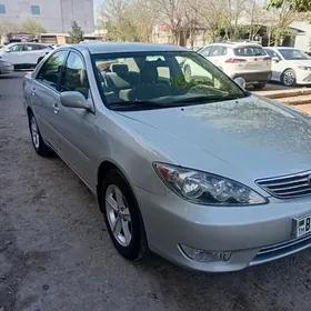 Toyota Camry 2003