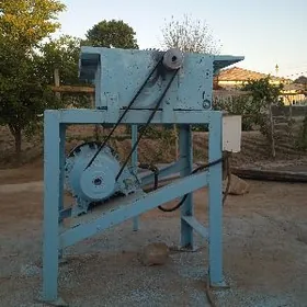 agac kesýän stanok