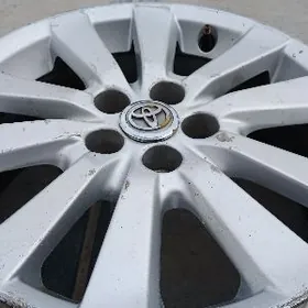 16LYK CAROLLA DISGA ŞTUK