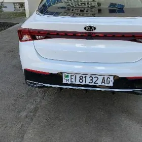 Kia K5 2022