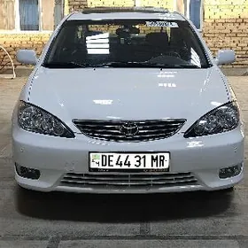 Toyota Camry 2004