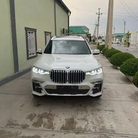 BMW X7 2020