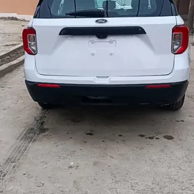 Ford Explorer 2021