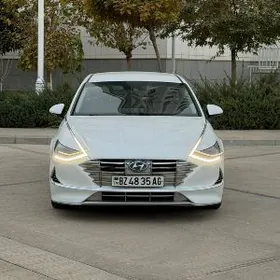 Hyundai Sonata 2022