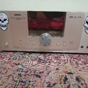усилител акира