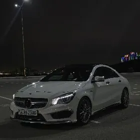 Mercedes-Benz CLA 2013