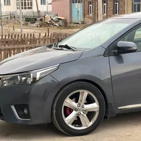 Toyota Corolla 2014