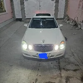 Mercedes-Benz E350 2008