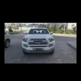 Toyota Tacoma 2017