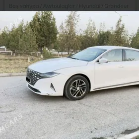 Hyundai Grandeur 2021