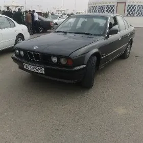 BMW E34 1990