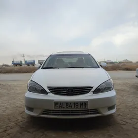 Toyota Camry 2005