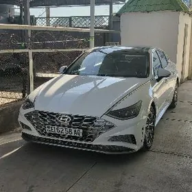 Hyundai Sonata 2021