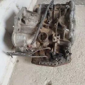 karopga corolla 2003