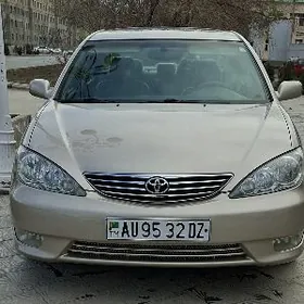 Toyota Camry 2005