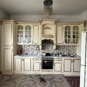 Eyesinden kreýine jaý