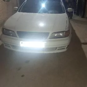 Nissan Cefiro 1994