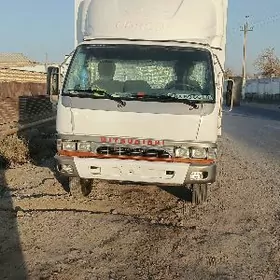 Mitsubishi Canter 2002