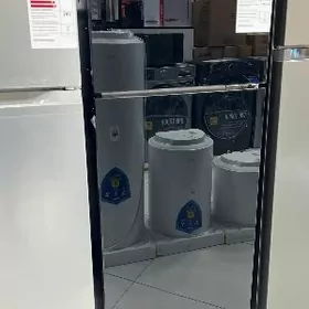 TÄZE GARA MODEL HOLODILNIK