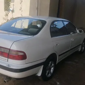 Toyota Corona 1995