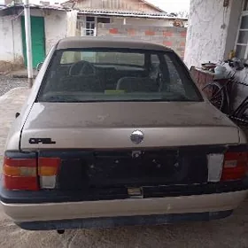 Opel Vectra 1991