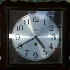 Часы Весна Настенные