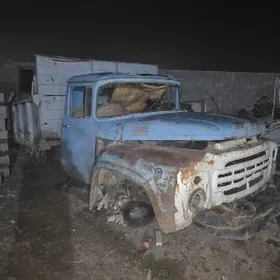 Zil kabina bort kuzwa