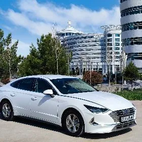 Hyundai Sonata 2021