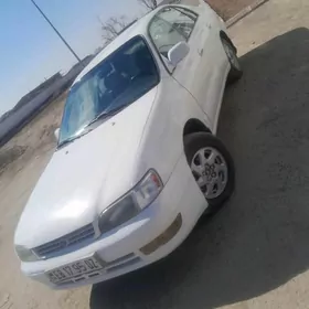 Toyota Corona 1995