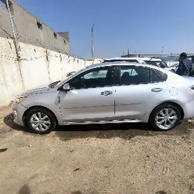 Kia Rio 2023