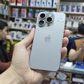 IPHONE 15 PRO 256GB 88%