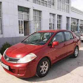 Nissan Versa 2010