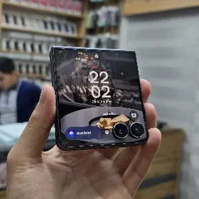 SAMSUNG FLIP 7 12/256