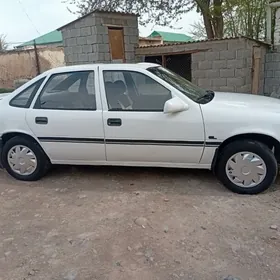 Opel Vectra 1992