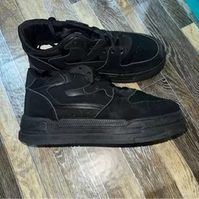 кроссовки, красовки