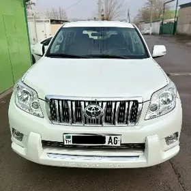 Toyota Land Cruiser Prado 2012