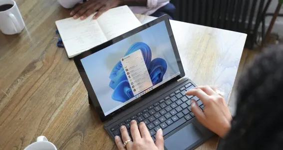 Microsoft ulanyjylara Windows-da täzelenmeleri yza süýşürmäge rugsat berer