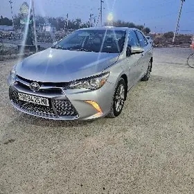 Toyota Camry 2016