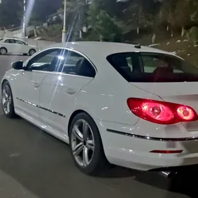 Volkswagen CC 2011